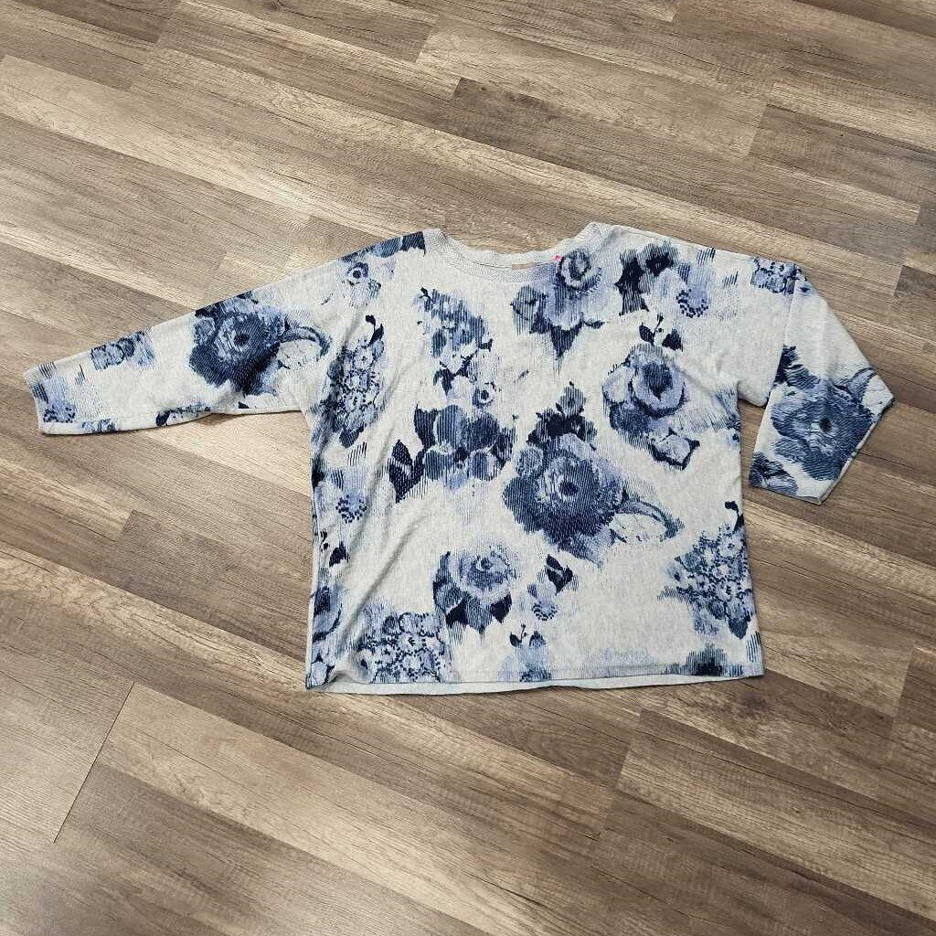 Chicos Knit Floral Print LS