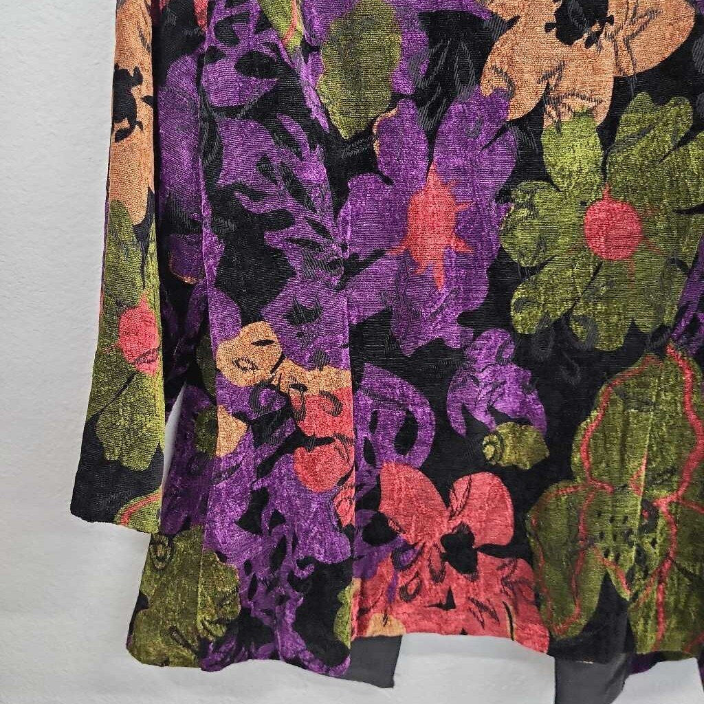 K Studio Vintage Floral Print Blazer