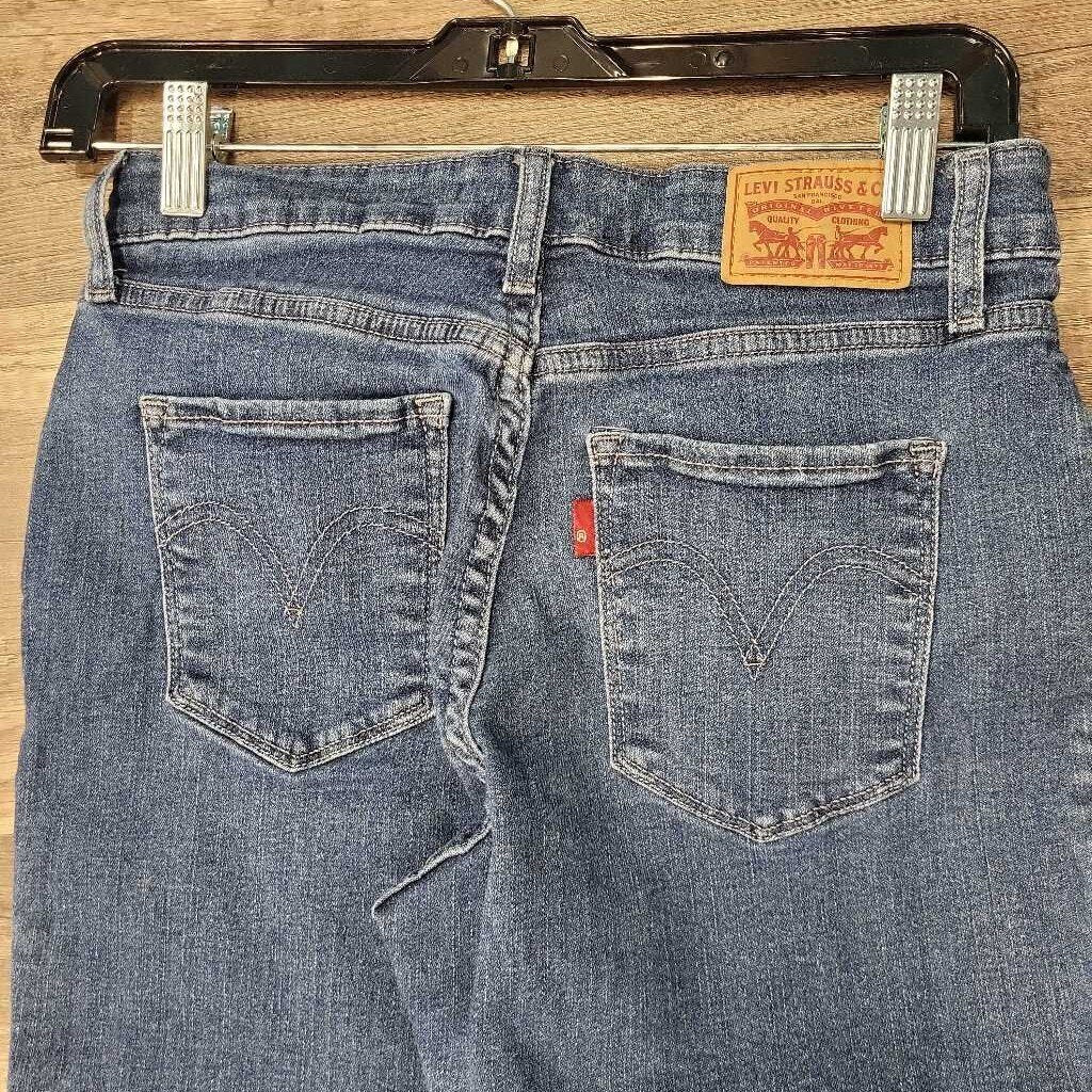 Levi Classic Mid Rise Skinny