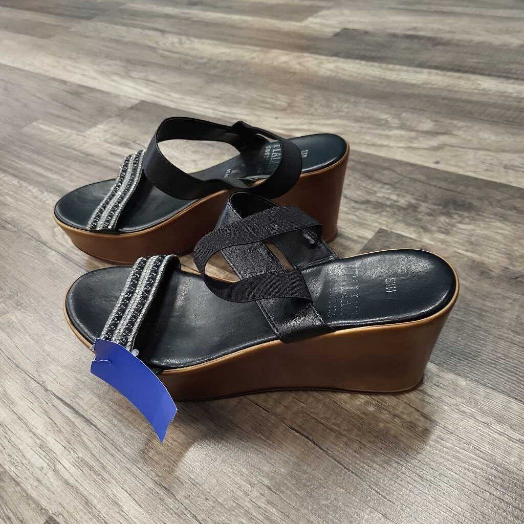 Italian Shoe Makers Wedge shoes