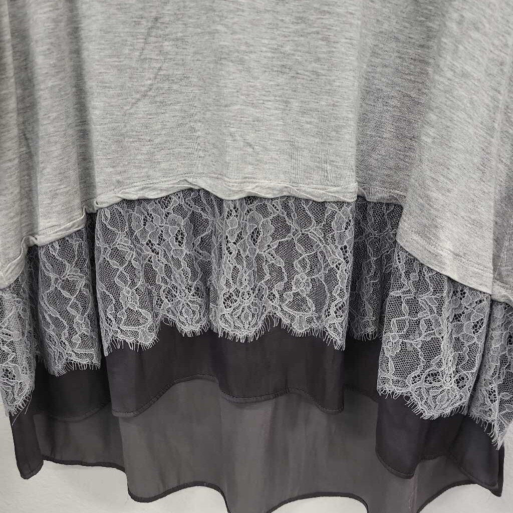 Logo LS Tunic