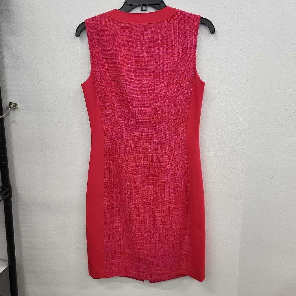 Elie Tahari Front Zipper SL Dress
