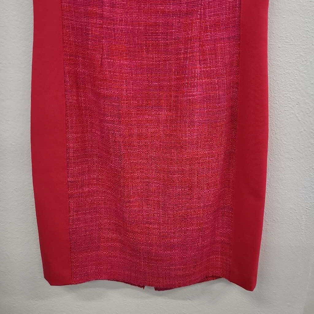 Elie Tahari Front Zipper SL Dress