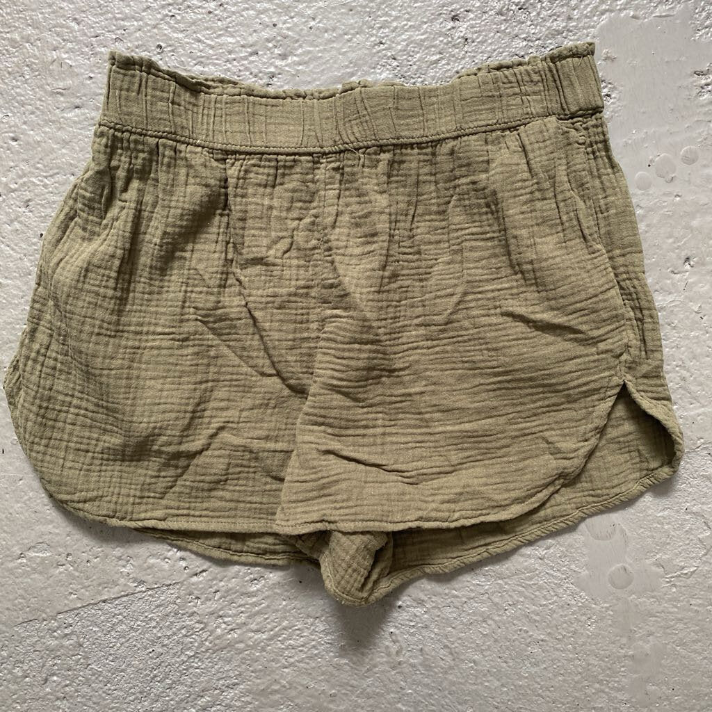 2 piece top/shorts