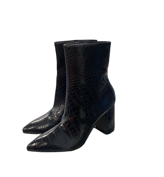 Croc Print Medow Pointy Toe Boots