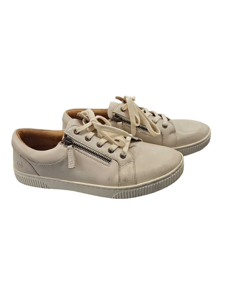 Paloma Sneakers