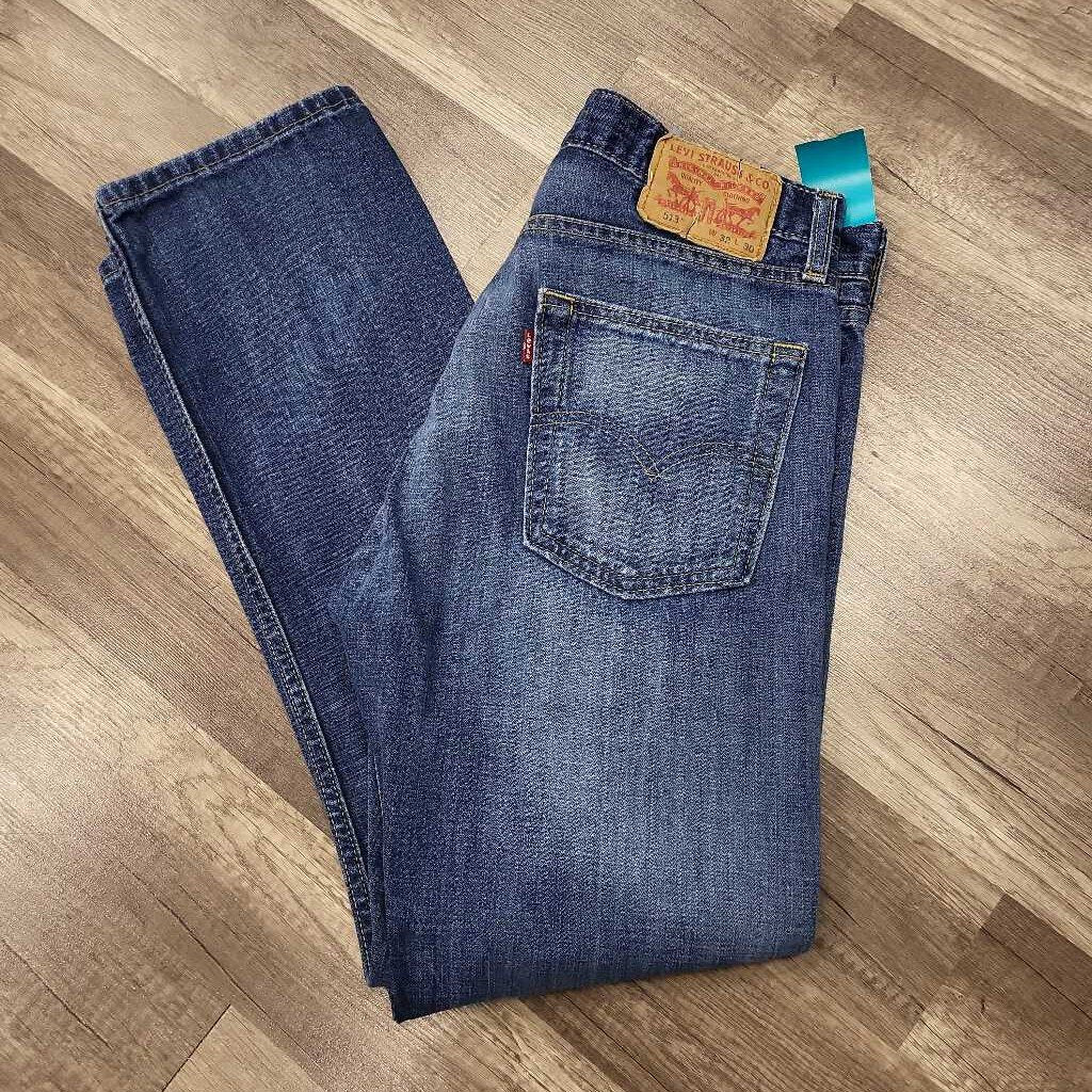 Levis 513