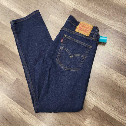 Levis 513