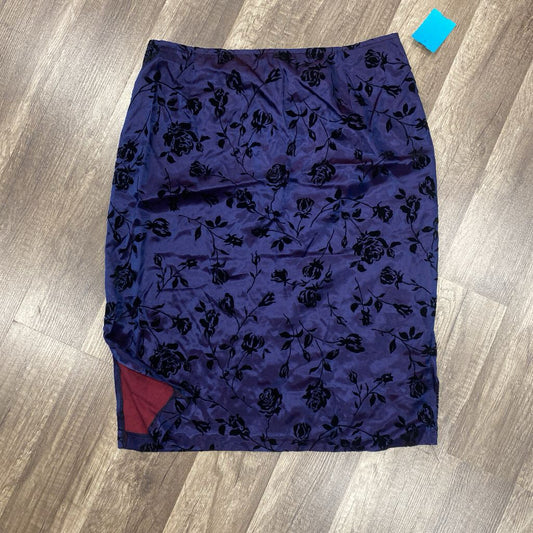 Floral Pattern Pencil Skirt