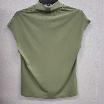 H&M Women's Light Green Top