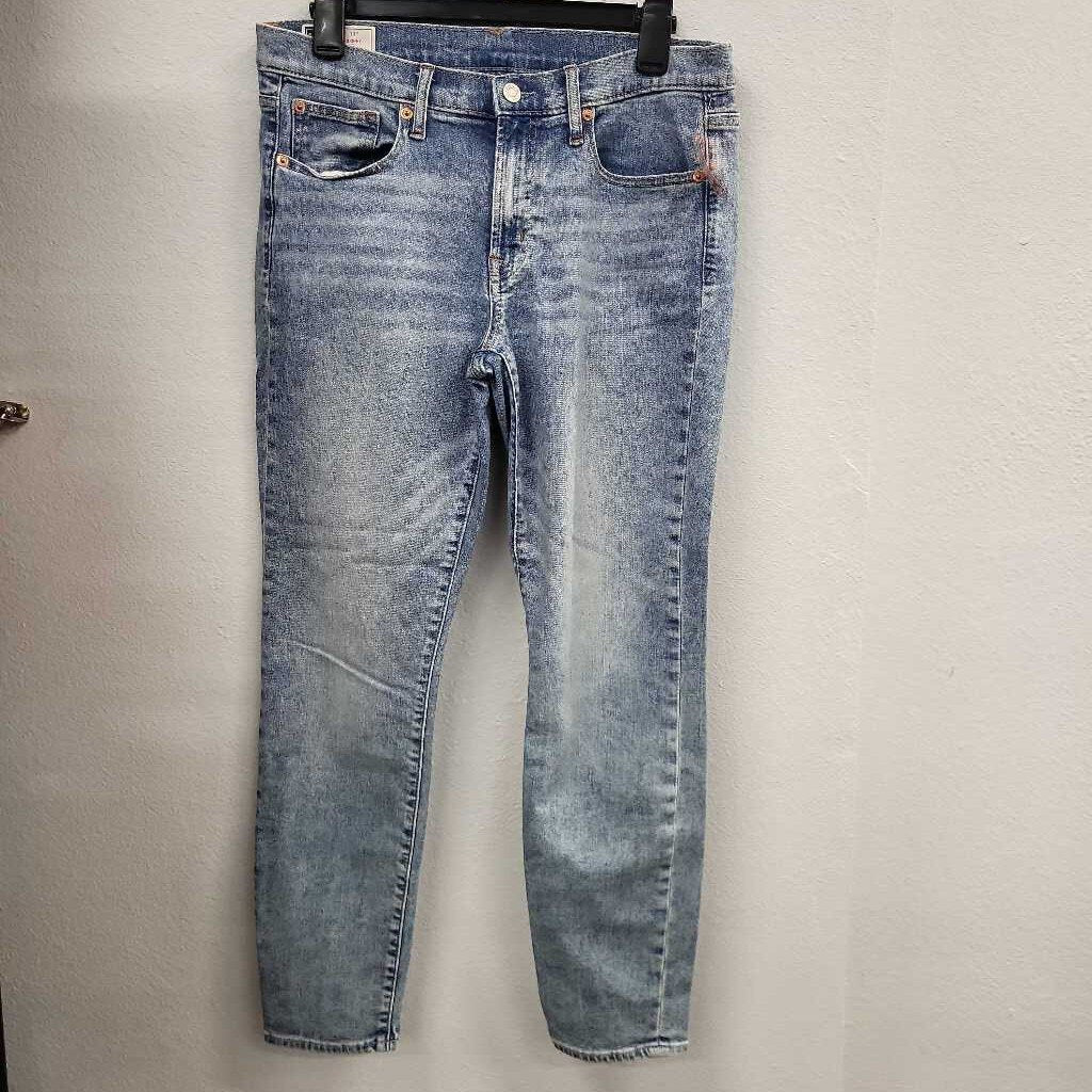 GAP True Skinny Mid Rise Jeans