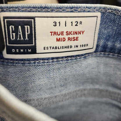 GAP True Skinny Mid Rise Jeans