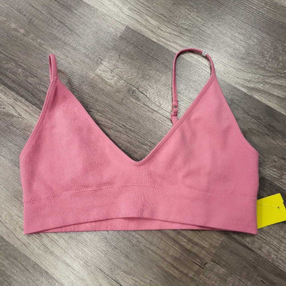 Aero Ribbed Sports Bra