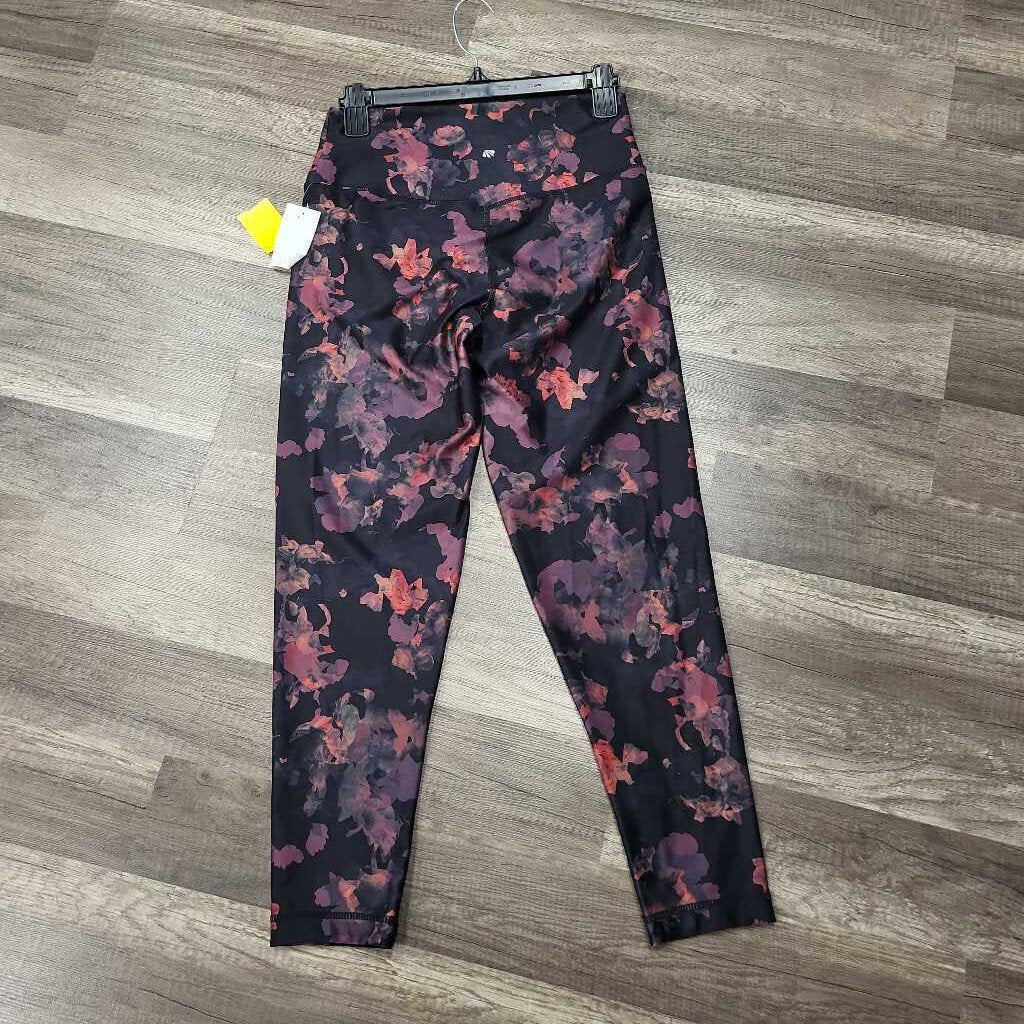 Marika Pattern Print Leggings NWT