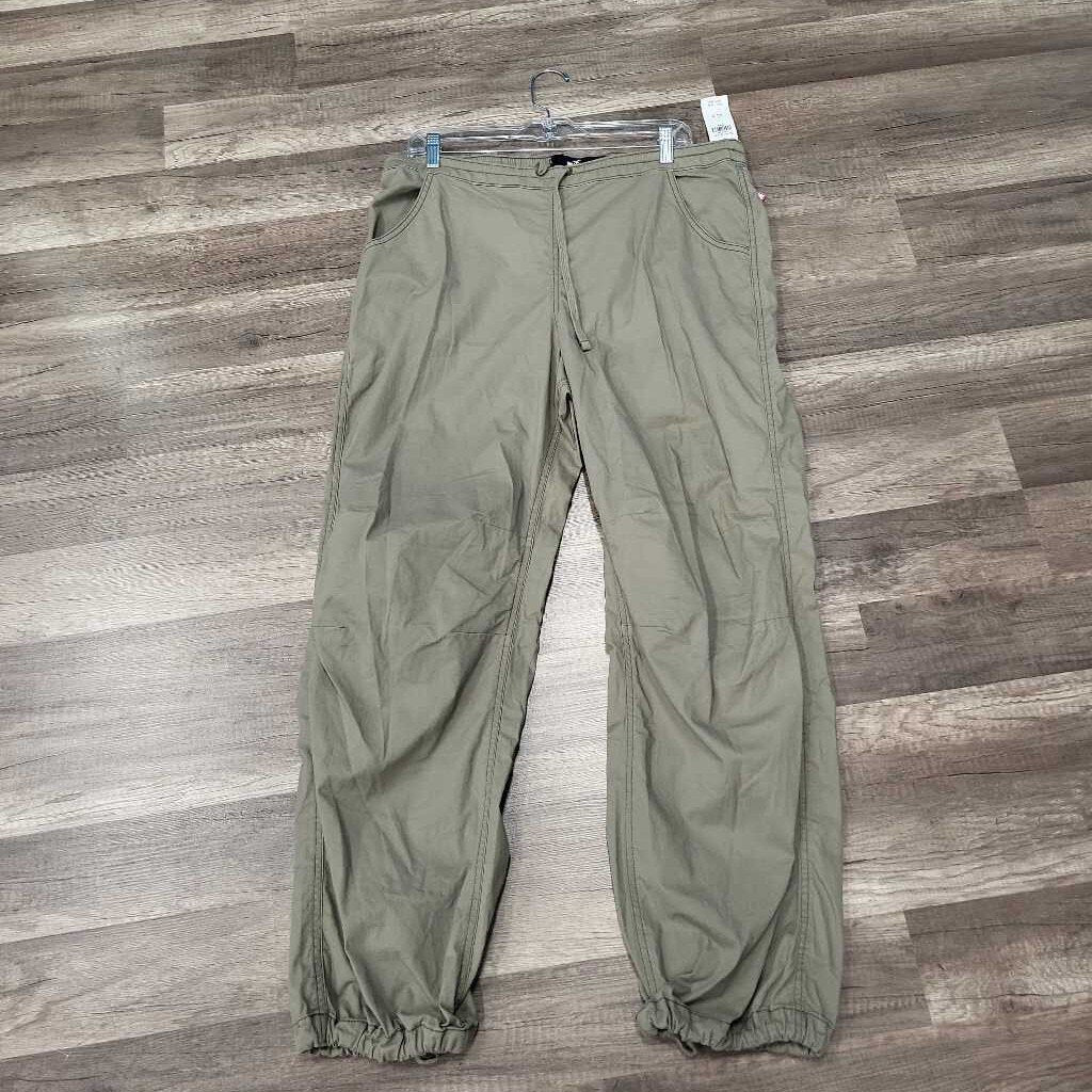 Hollister Pants NWT