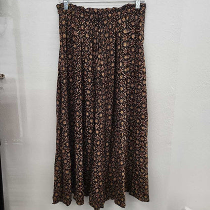 Lizsport Maxi Skirt