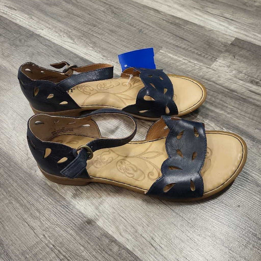 Born Sandals